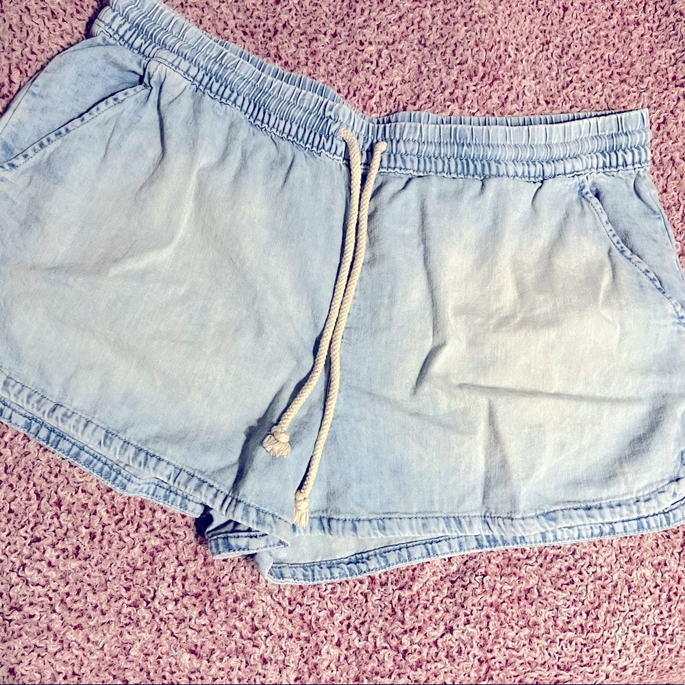 Aerie Chambray Short